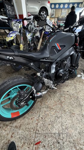 Customer photo review of Línea Completa Artesanal Yamaha MT-09/R9/Tracer 9/XSR900 (2021-2025) Acero Inoxidable