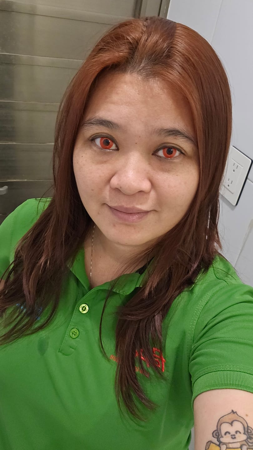 Customer photo review of Halloween Redout Prescription Colored Contact Lenses