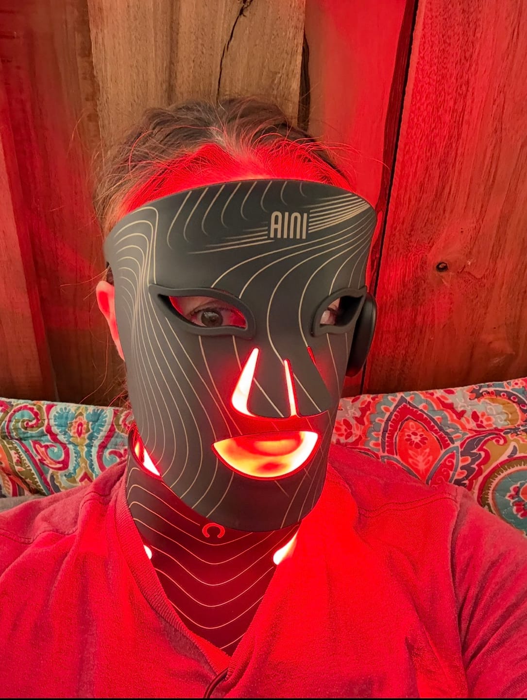 Customer photo review of INIA GLOW Neck & Chest Red Light Therapy