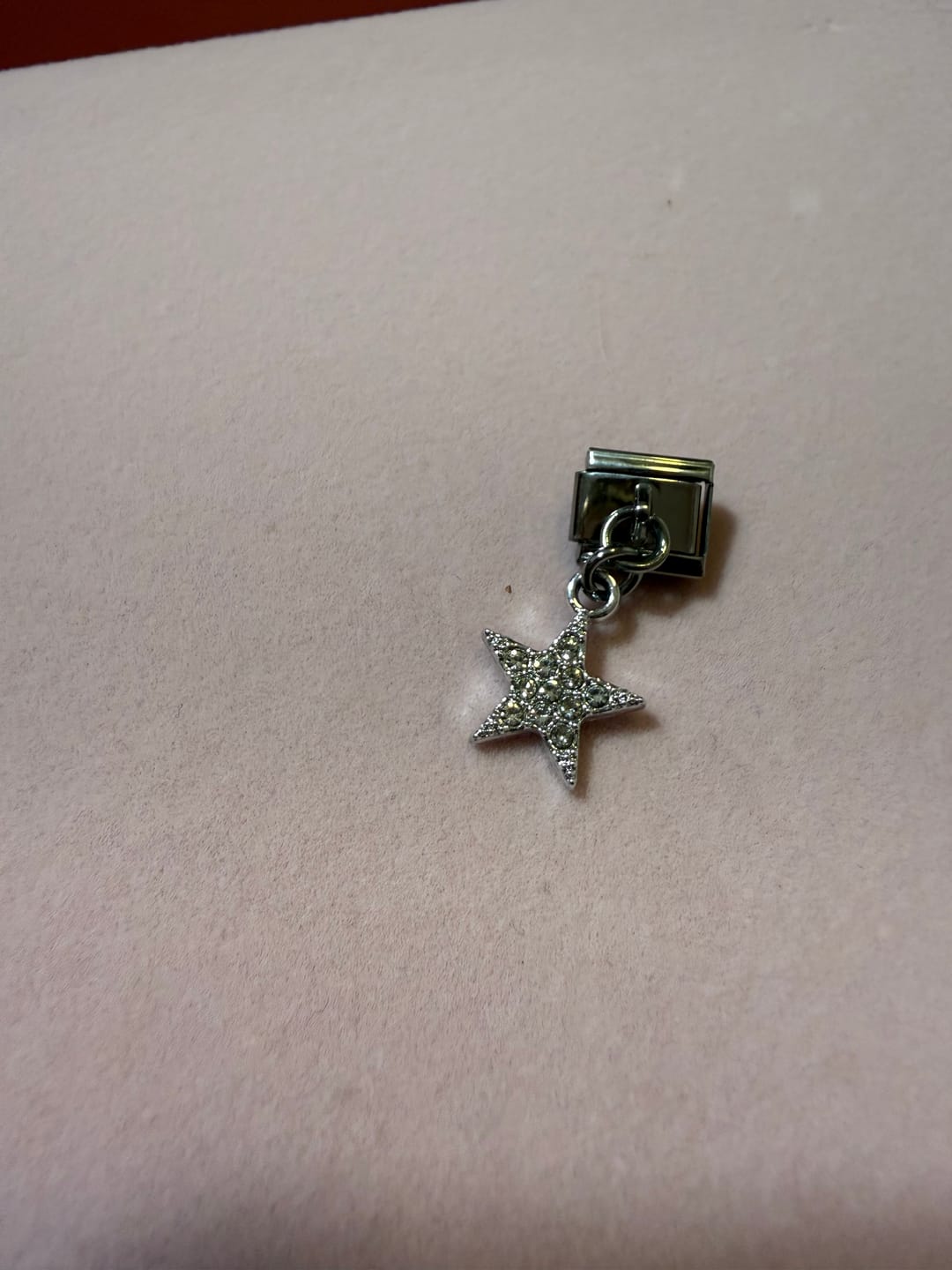 Customer photo review of Charm Colgante Estrella Plata