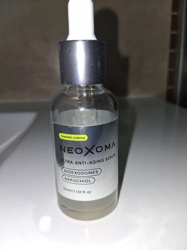 Customer photo review of Sérum de Exosomas Ultra Rejuvenecedor con Bioexosomas de Bakuchiol