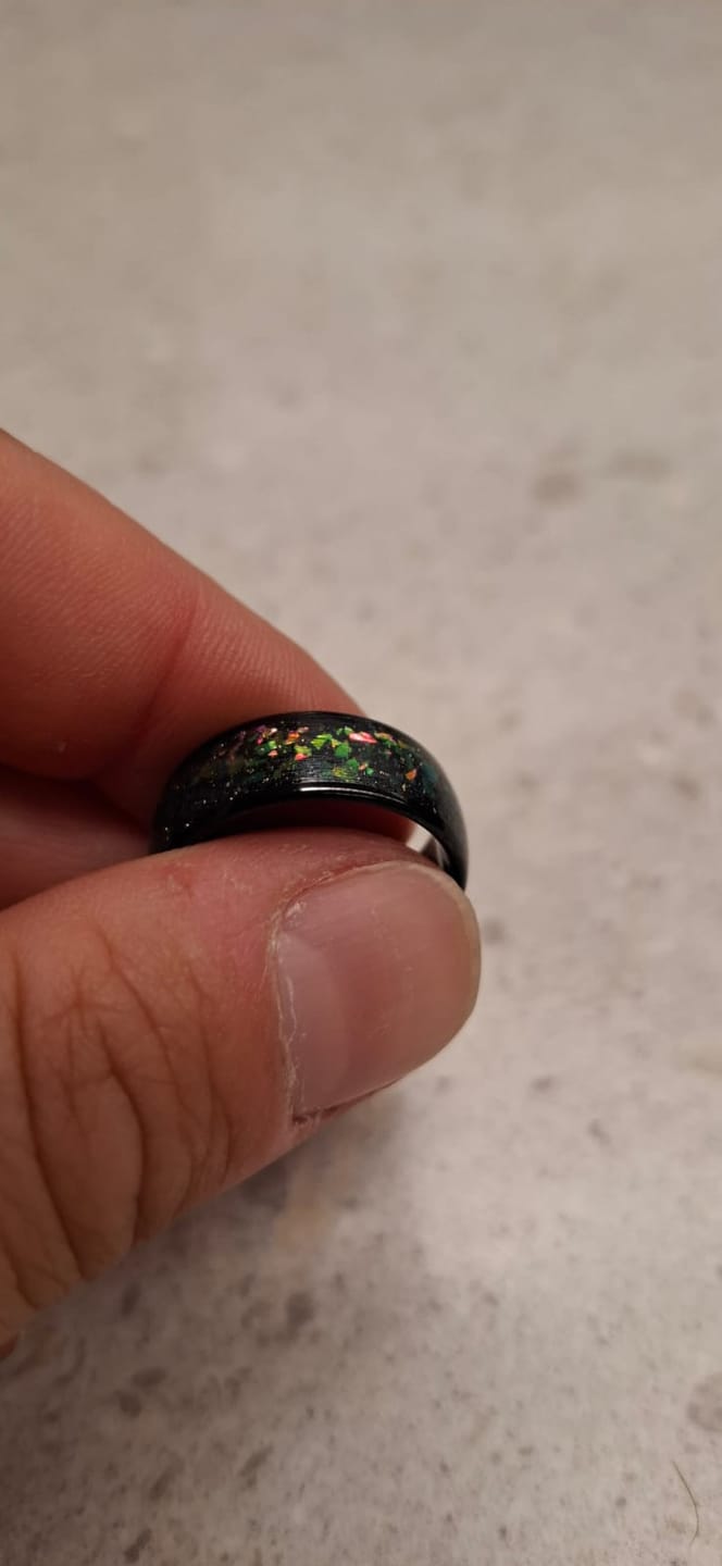 Customer photo review of Anillo Hurricane Carburo de Tungsteno