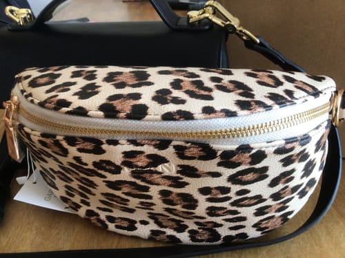 Customer photo review of NOA - LEO DARK