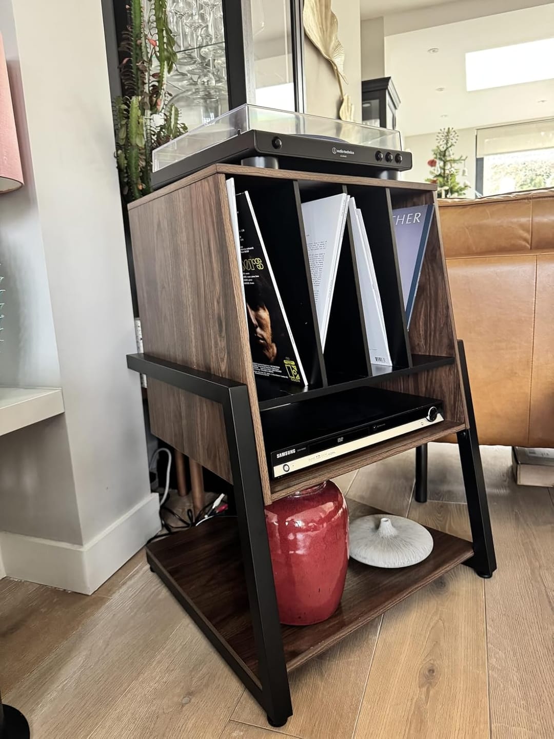Customer photo review of Eiffel RS05 Record Player Stand