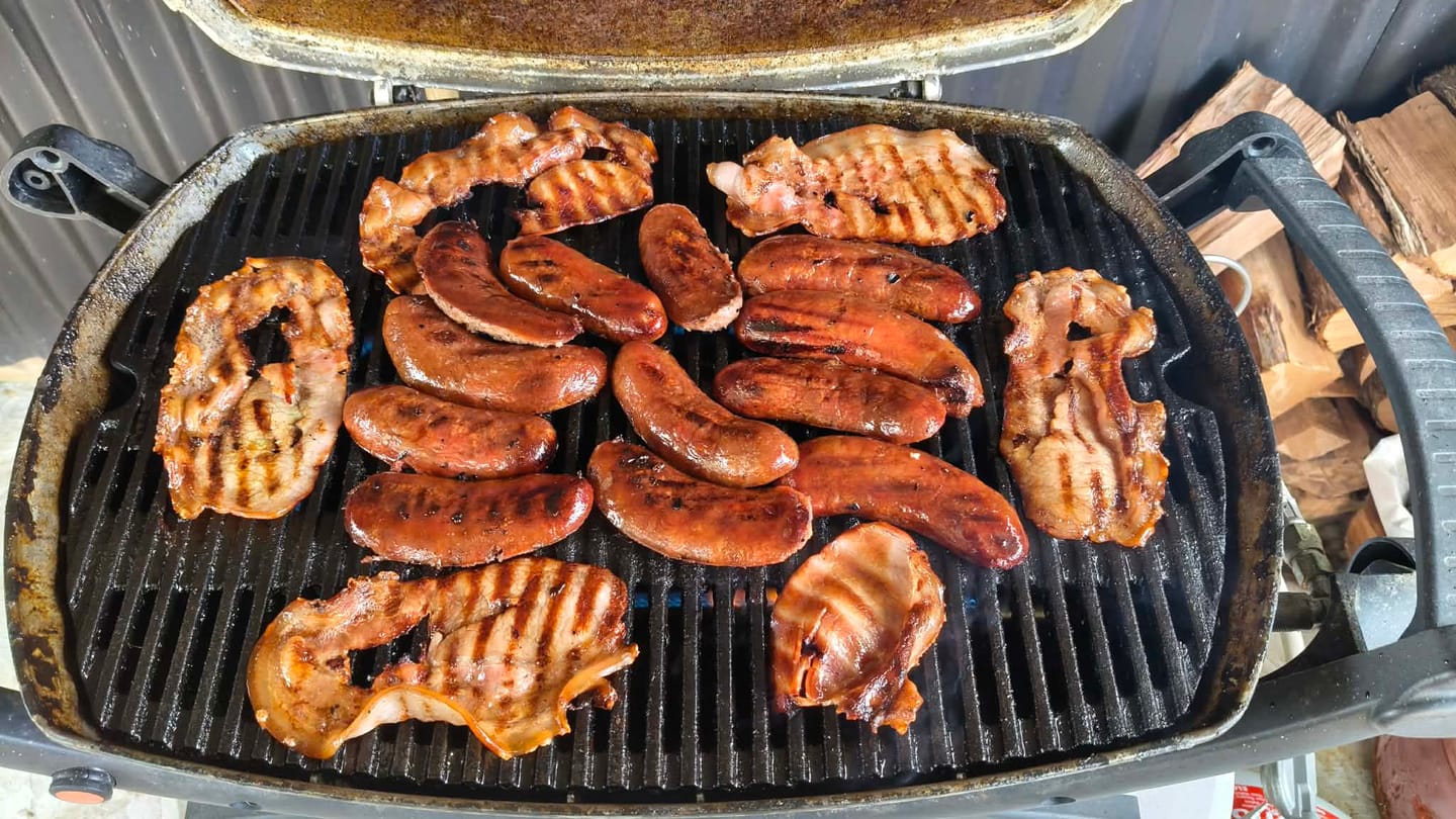 Customer photo review of Smokai Starter Kit for Weber® Q™