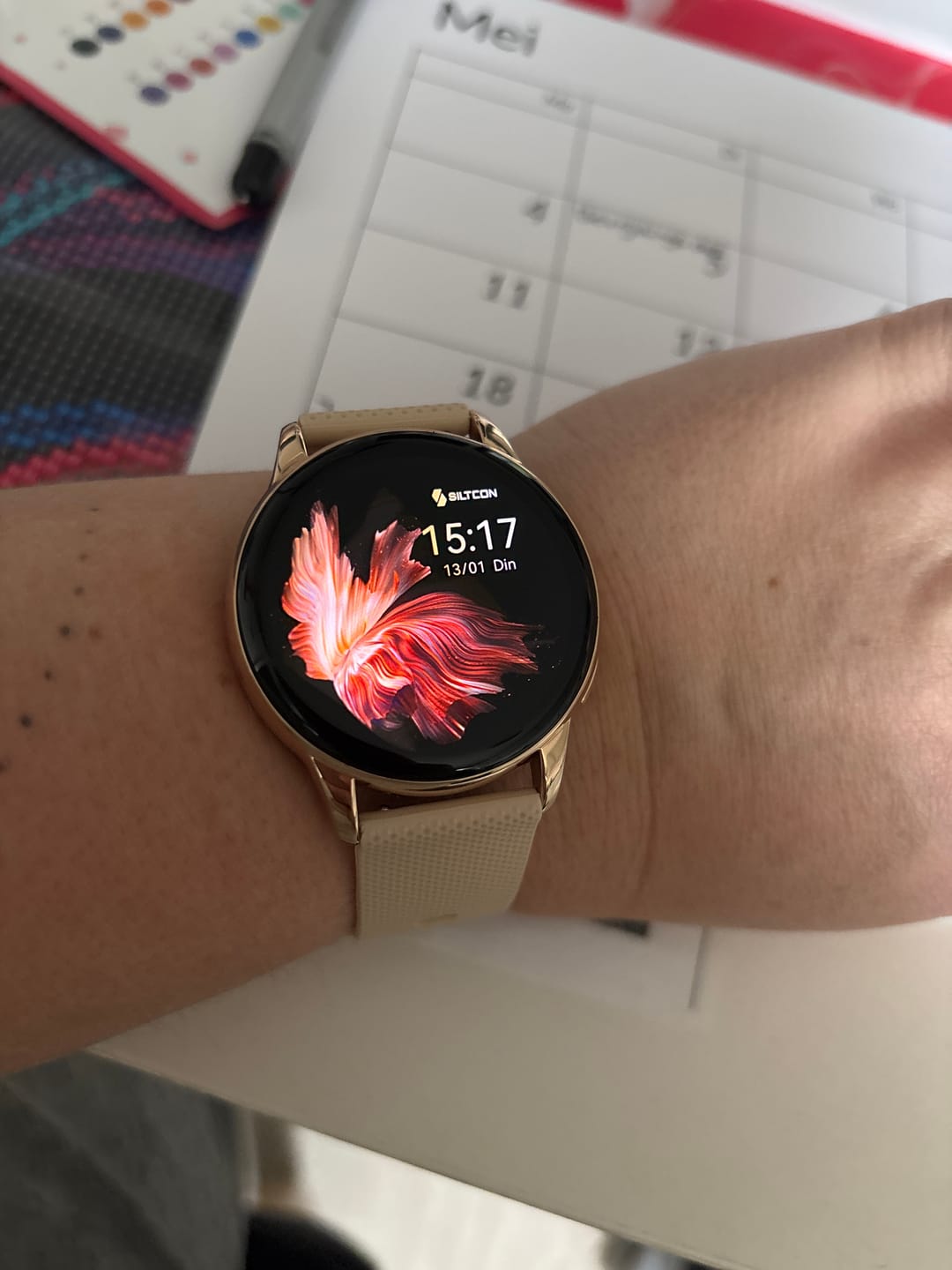 Customer photo review of Siltcon® Auréa Smartwatch Dames Goud
