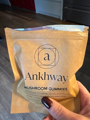 Customer photo review of Mushroom Gummies