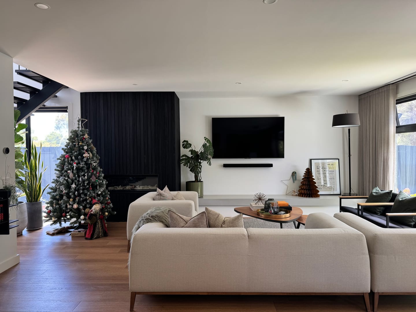 Customer photo review of Paper Christmas Tree -Tan XL