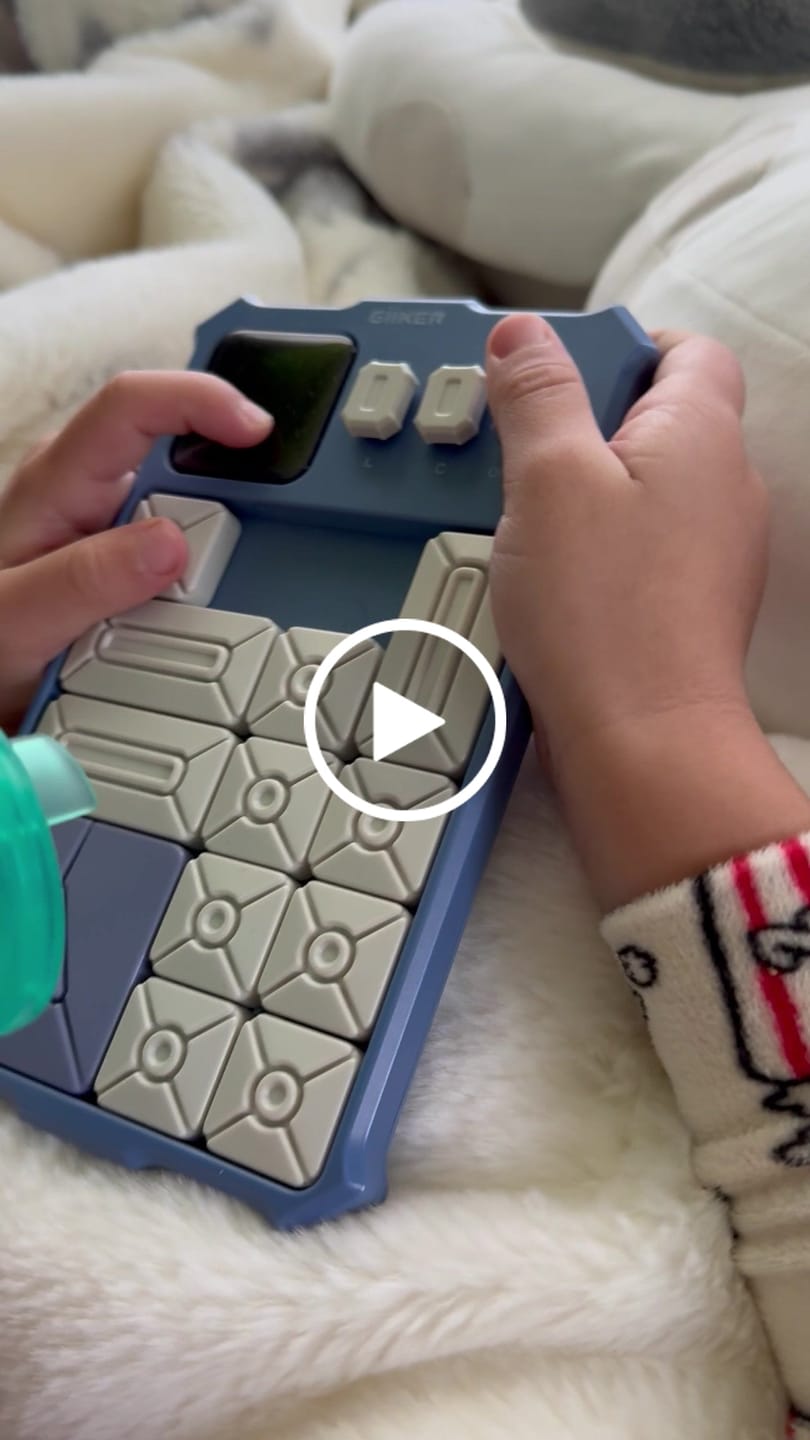 Customer video review of GiiKER Super Slide Puzzle Games