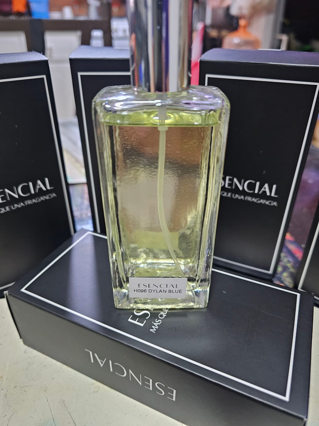 Customer photo review of H096 Inspirado en: Dylan Blue - Versace