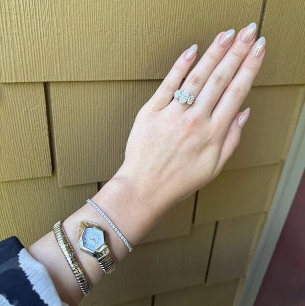 Customer photo review of 3MM 4MM 5MM 6.5MM Moissanite Tennis Chain Bracelet