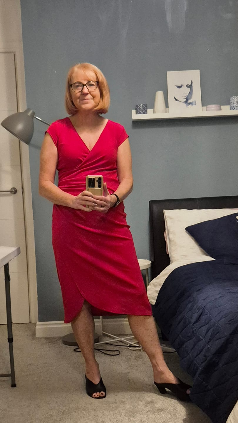 Customer photo review of Plain Red Scuba Crepe Stretch Jersey Fabric 4 Way Stretch