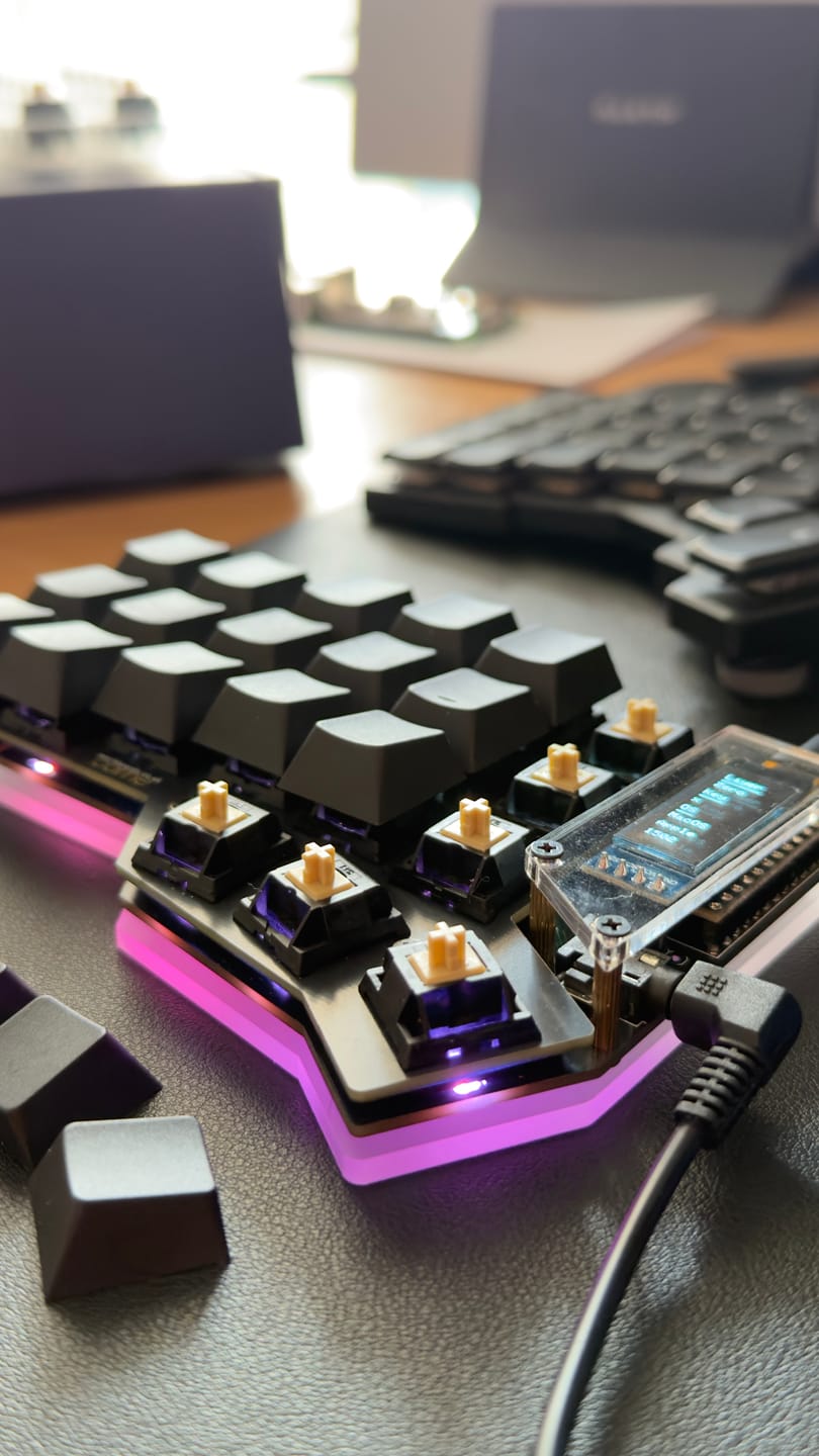 Customer photo review of KEYGEEK Y3 LINEAR SWITCH FACTORY LUBED (10PCS)