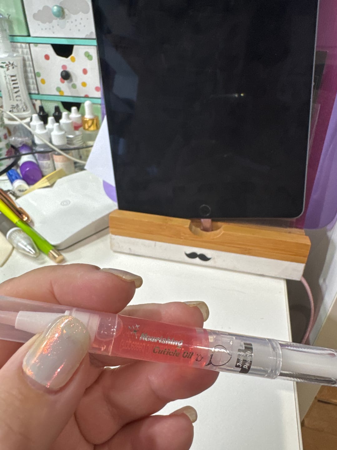 Customer photo review of Nourishing Cuticle Oil Pen & Gellae Nail Remover