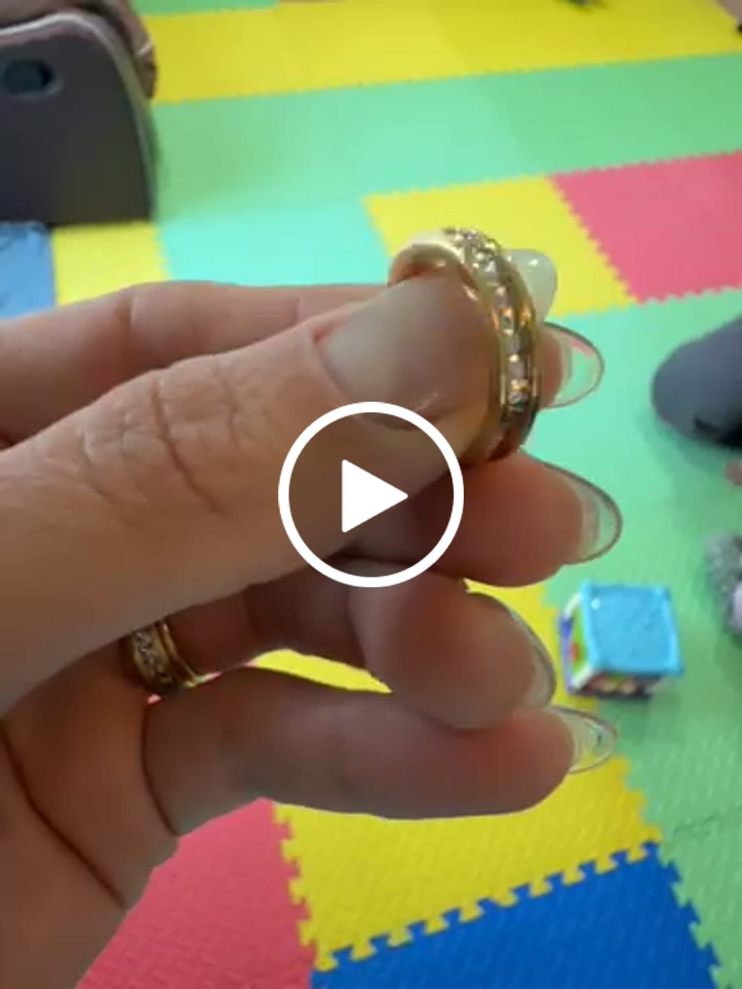 Customer video review of 4MM 14k Gold Princess Cut Women's Eternity Titanium Ring Wedding Band with CZ