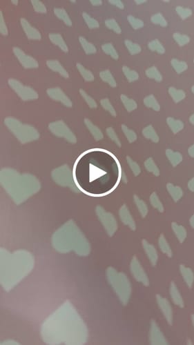 Customer video review of SINTETICO DUNA 0.8 CORAÇÕES COR ROSA COM FUNDO MALHA