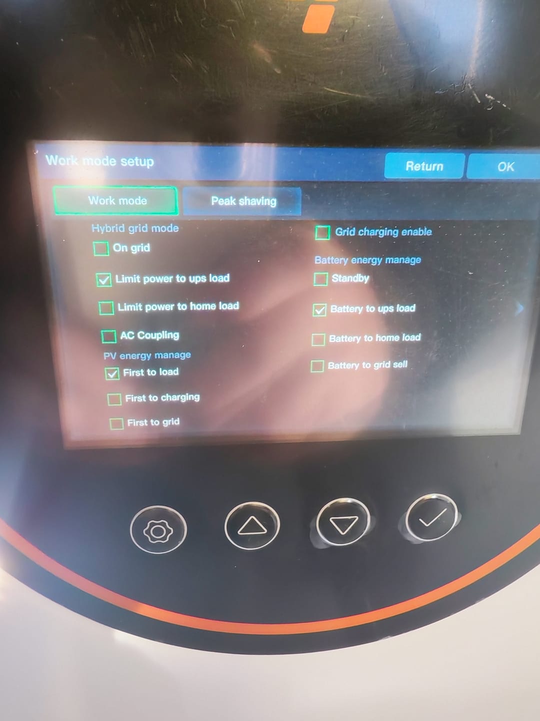 Customer photo review of Sistem Fotovoltaic Complet cu invertor 5kW si acumulator Lifepo4 5kWh 10Panouri 455W