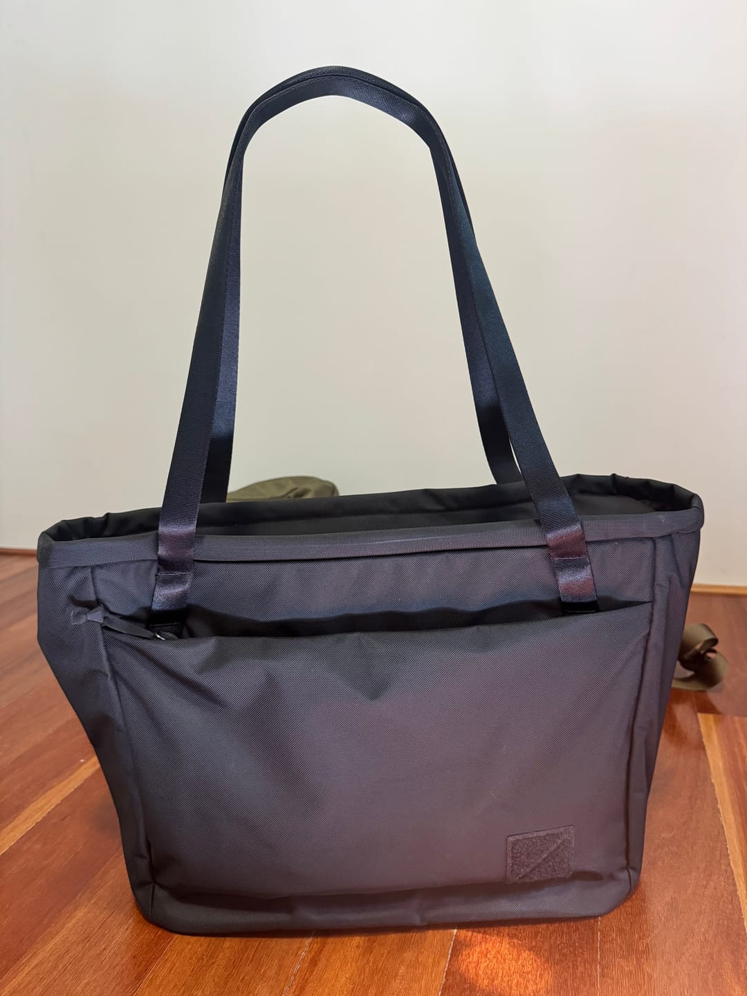 Customer photo review of CIVIC Daily Tote 24L