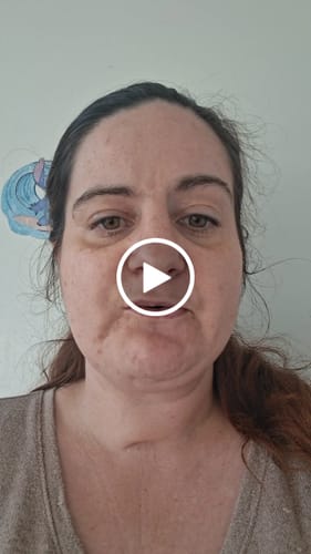 Customer video review of Migranium - World’s 1st Anti-Migraine Super Formula for Headaches + Brain Fog + Stress