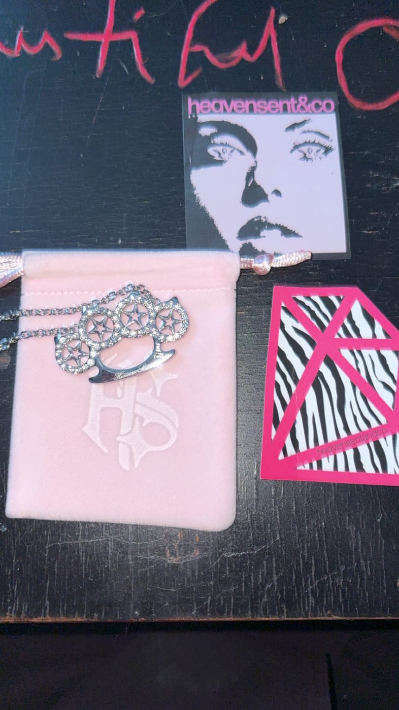 Customer photo review of Fatale Necklace