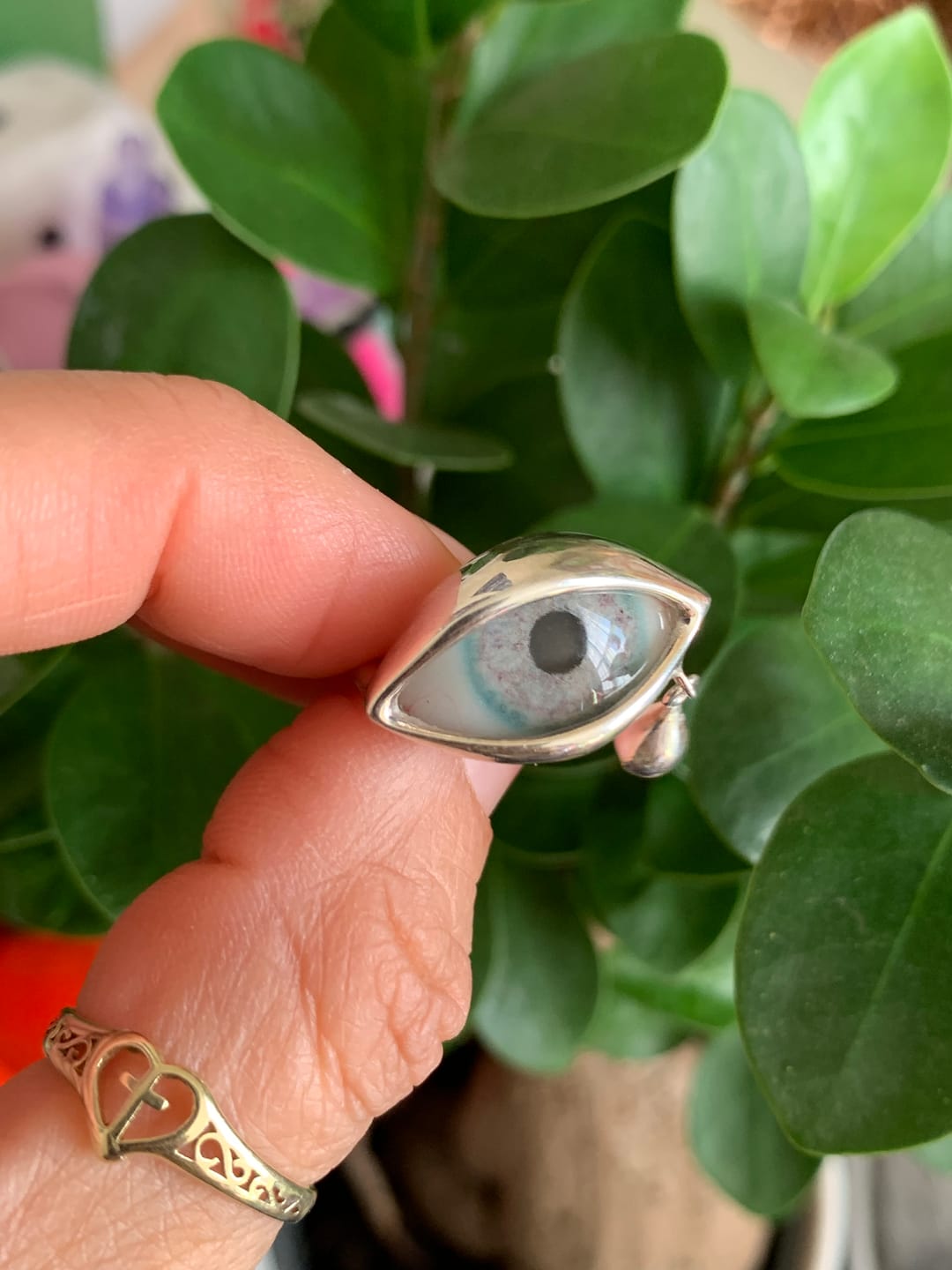 Customer photo review of DALI CRYING Hand Painted Eye Ring - sz 5.5