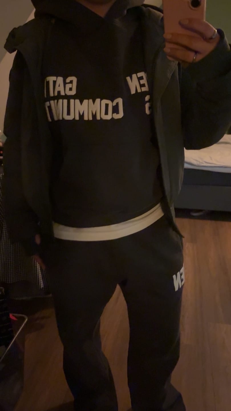 Customer photo review of GATED COMMUNITY HOODIE DARK GREY