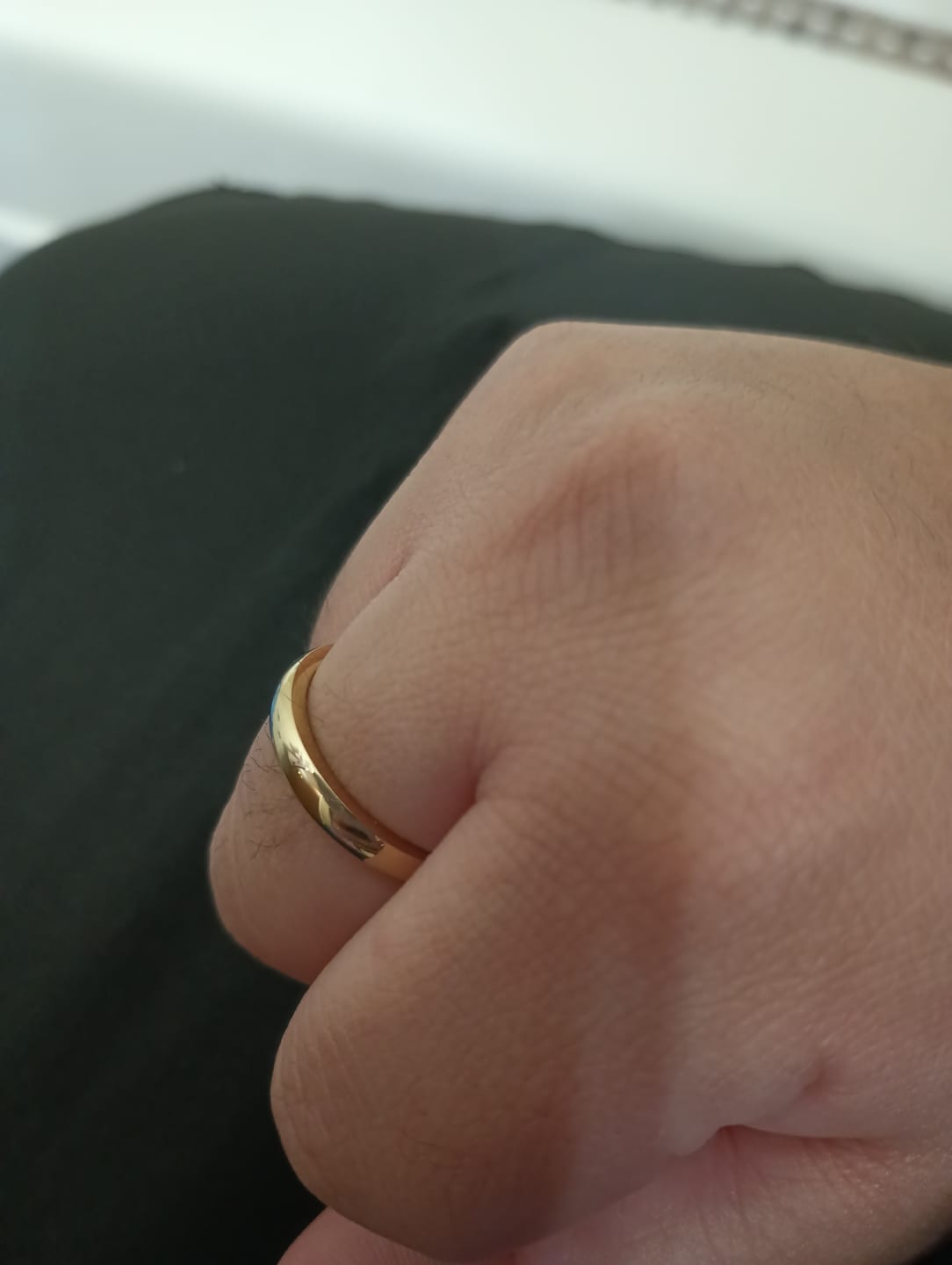 Customer photo review of Minimal Band Ring