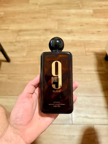 Customer photo review of Afnan 9PM Elixir Extrait De Parfum Unisex 3.4 Oz