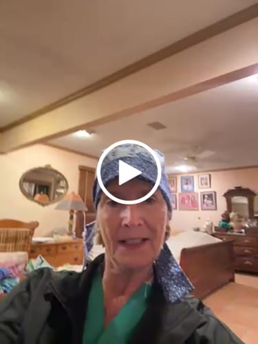 Customer video review of Blue DeLis