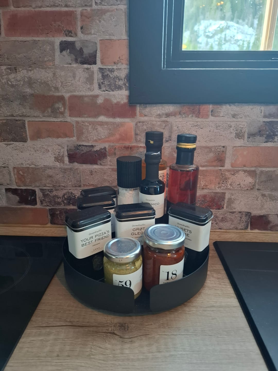 Customer photo review of Snurrebrett, sort matt