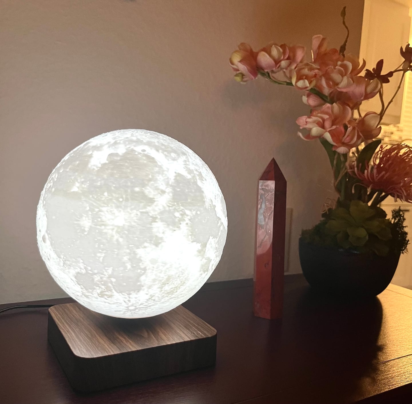 Customer photo review of Original Levitating Moon Lamp