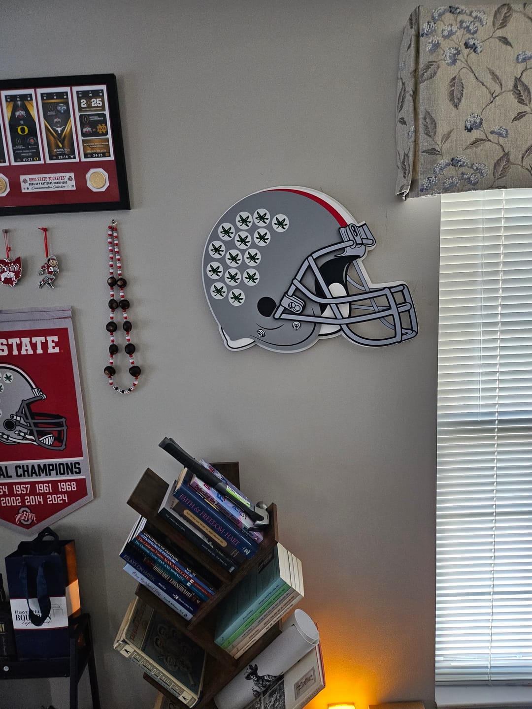 Customer photo review of Ohio State BLITZ COLLECTION - 8 LAYER 3D Metal Wall Art