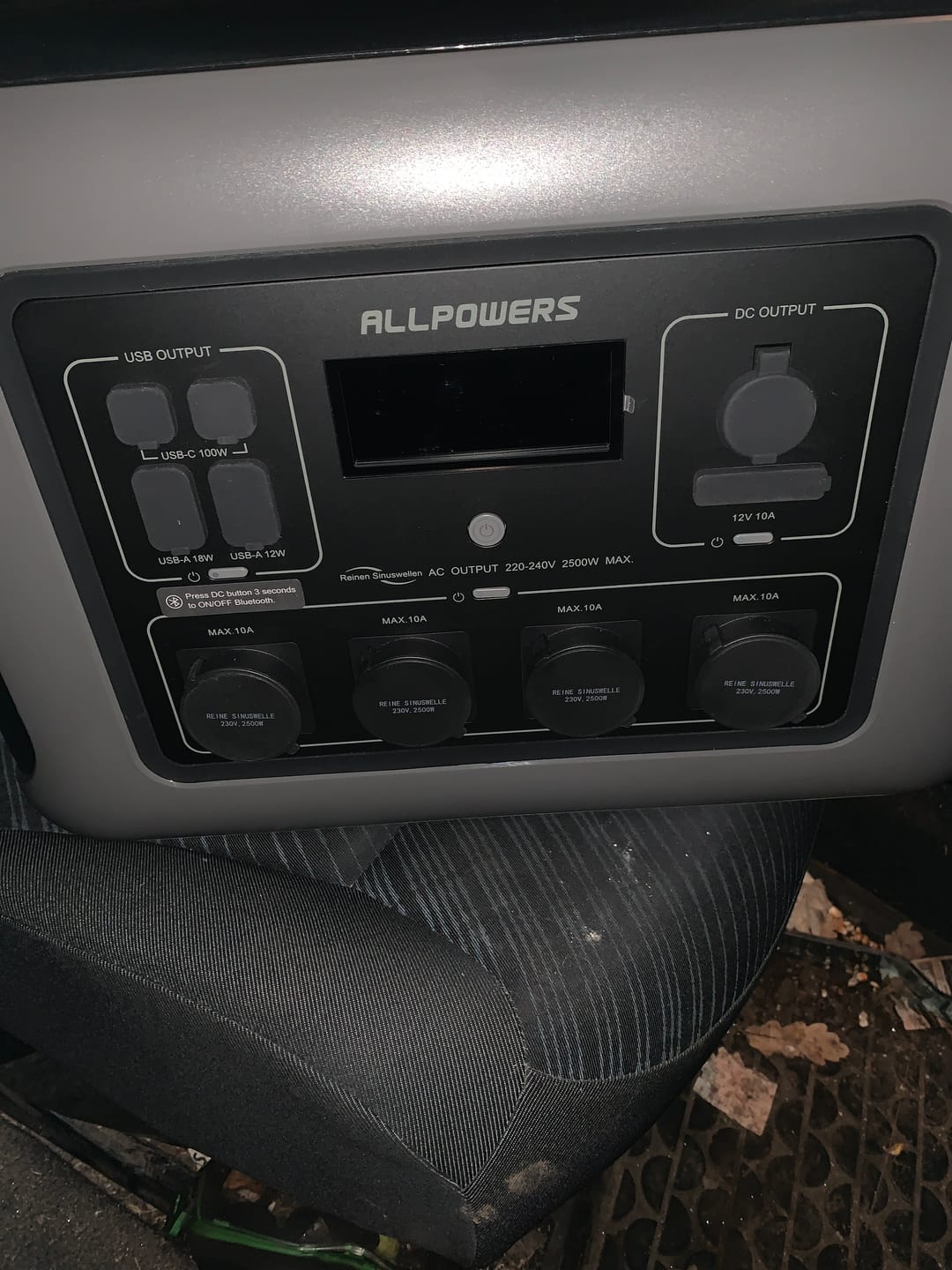 Customer photo review of ALLPOWERS R2500 Station électrique portable 2500W 2016Wh