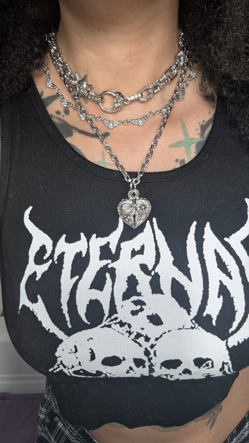 Customer photo review of MOTH CHOKER