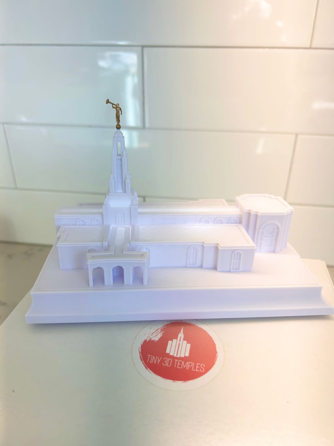 Customer photo review of Redlands California Temple Magnet