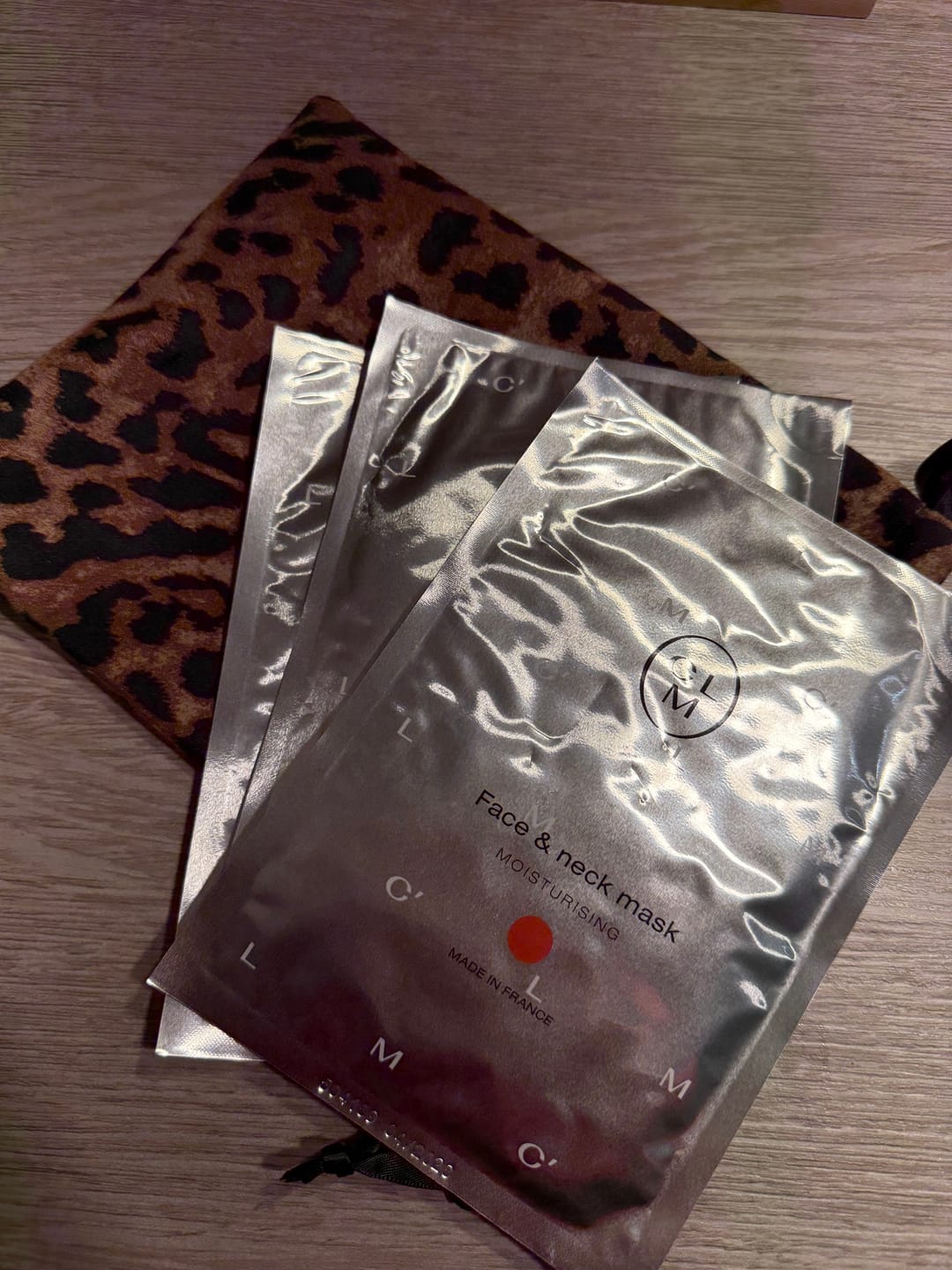 Customer photo review of Intensyviai drėkinanti veido ir kaklo kaukė 15ml