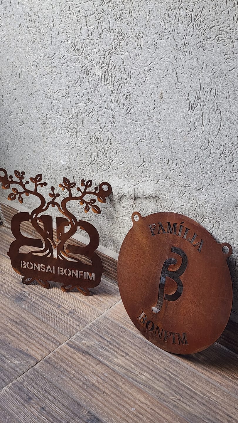 Customer photo review of Placa de Metal Personalizada - Logo
