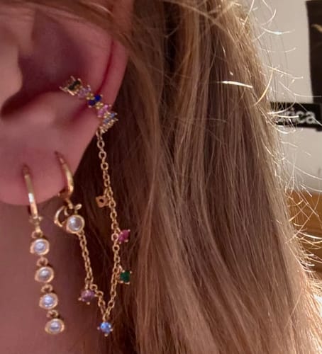 Customer photo review of Millie Gold Rainbow Chunky Ear Cuff & Droplet Chain