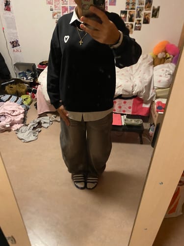 Customer photo review of INFLATION Washed Barrel Baggy Jeans