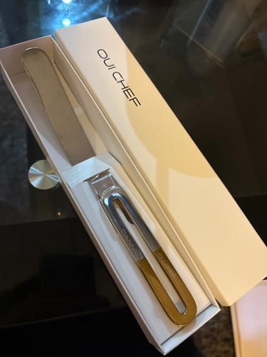 Customer photo review of LiftOff Chef's Palette Knife