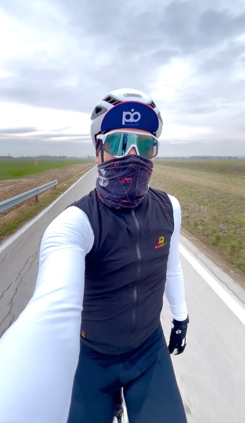 Customer photo review of ATTACK THERMAL JERSEY - WHITE