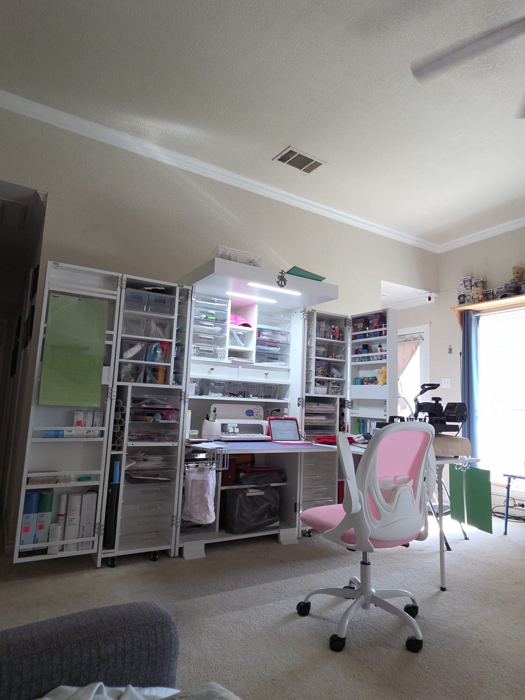 Customer photo review of DreamBox Crown