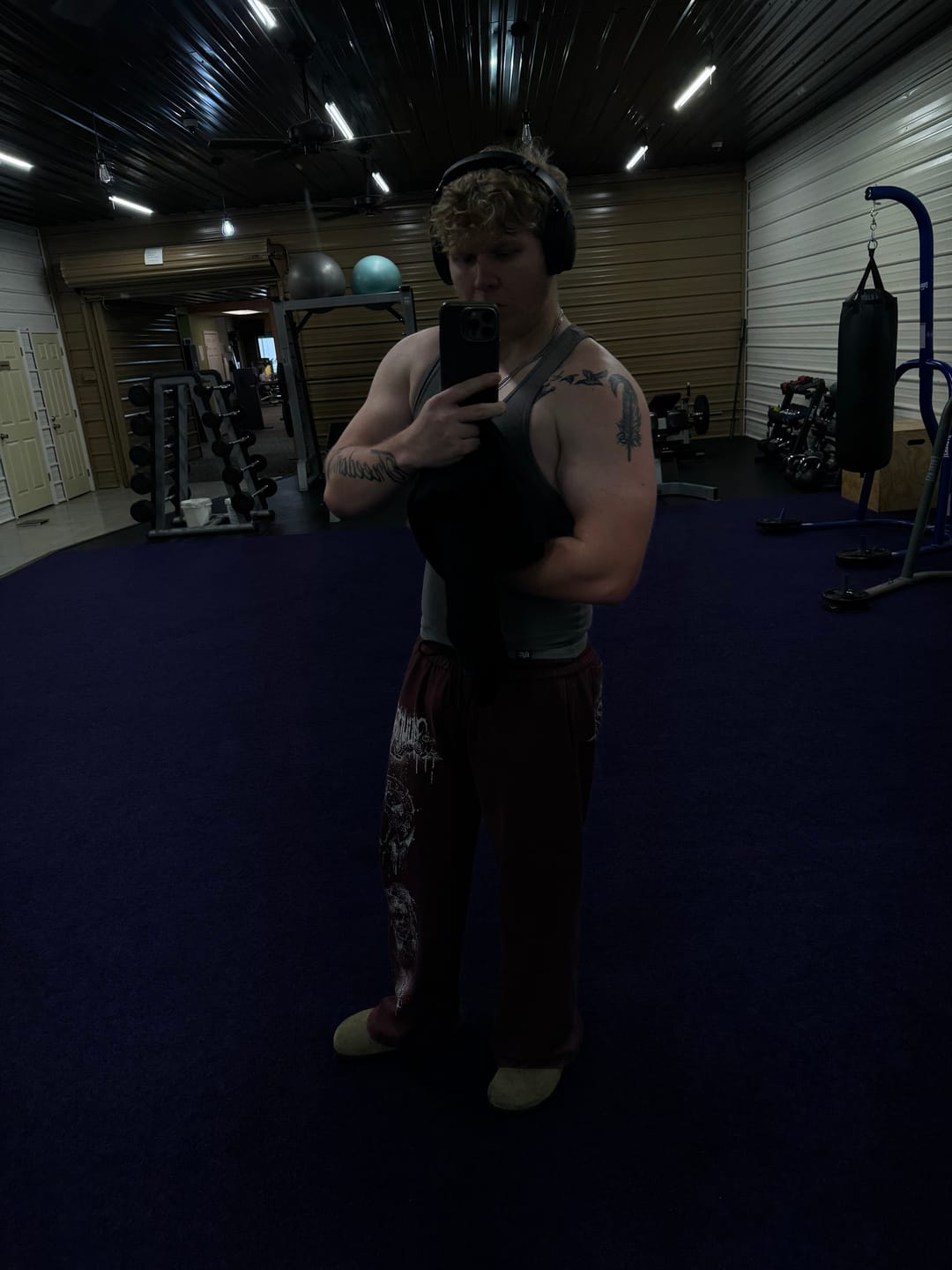 Customer photo review of 2116 - Dynasty Sweats