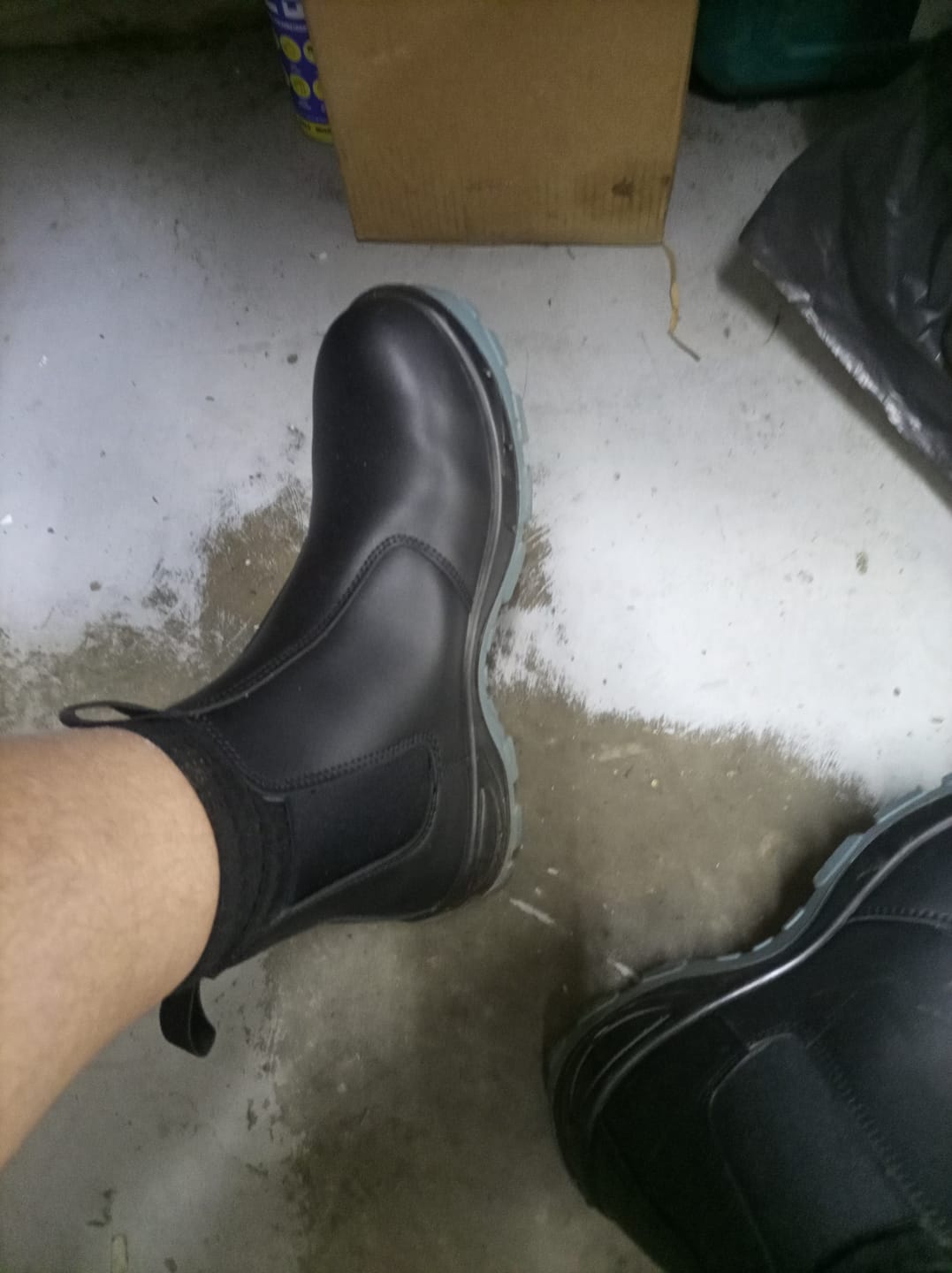 Customer photo review of Grittgear Mangano S1 Leather Safety Boot - Black
