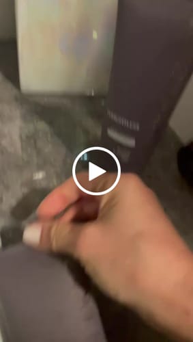 Customer video review of Weightless Shampoo & Conditioner Set