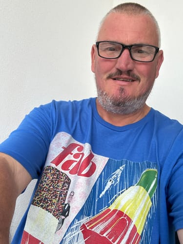 Customer photo review of 'Fab' T-Shirt