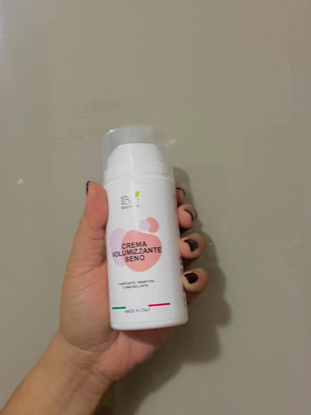 Customer photo review of Crema Volumizzante Seno