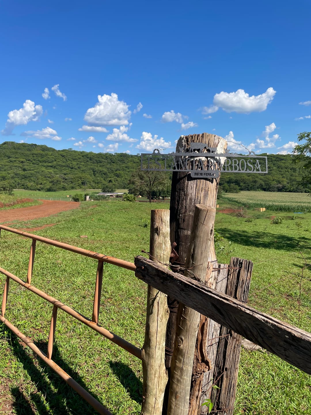 Customer photo review of Placa Entrada - Monte a Sua