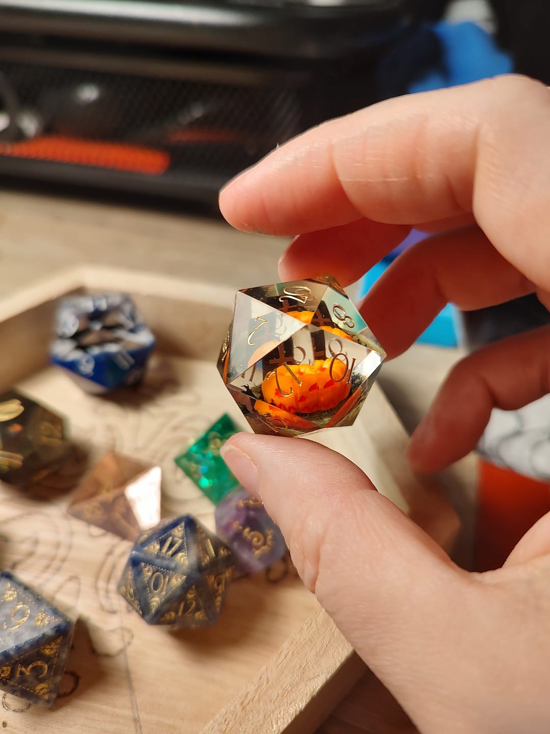 Customer photo review of Pumpkin & Grave Resin Dice Set(Glow in the Dark)