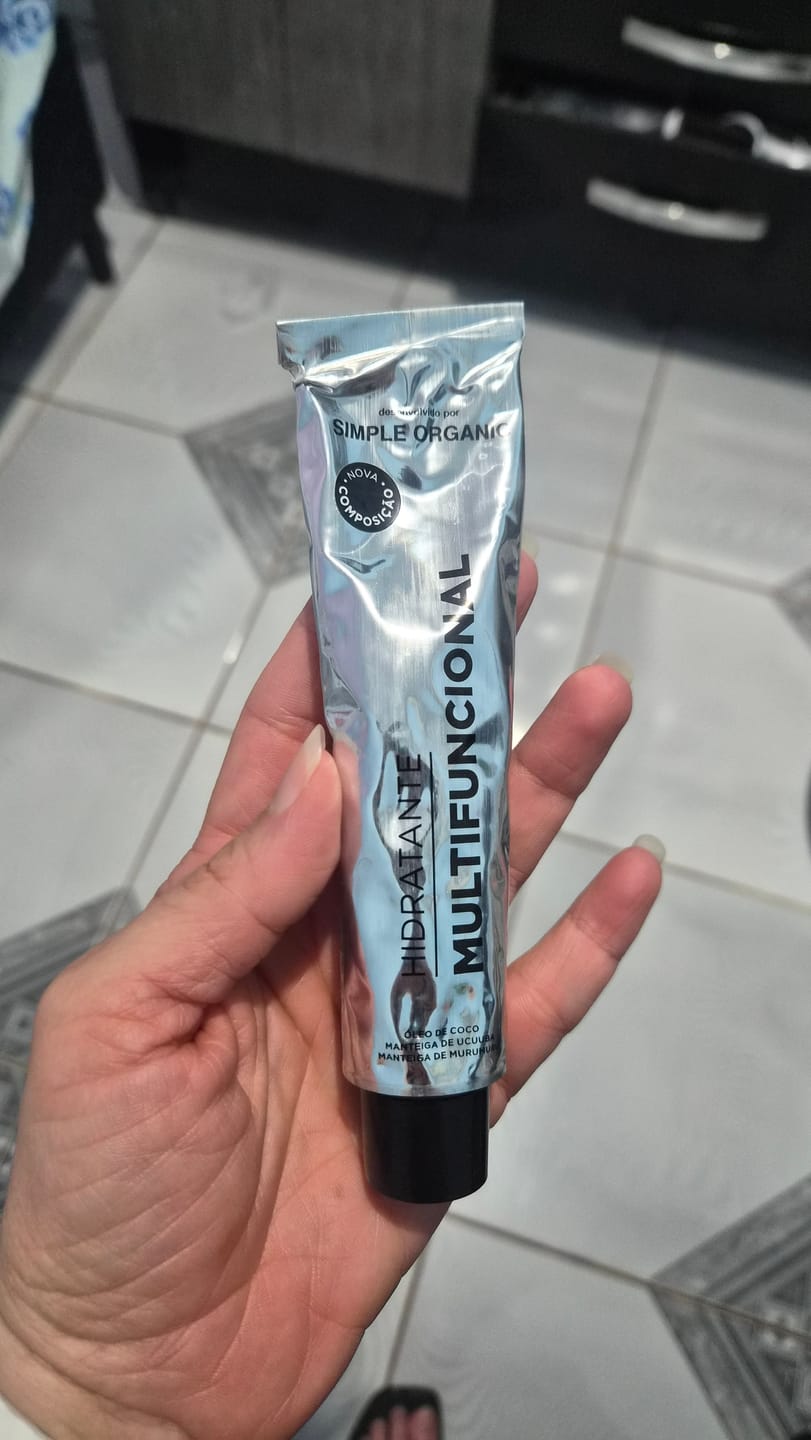 Customer photo review of Hidratante Multifuncional